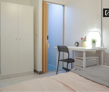 madrid, Community of Madrid 28019 - Photo 4