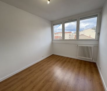 Location Appartement 3 pièces 56m² LA TALAUDIERE 42350 - Photo 2
