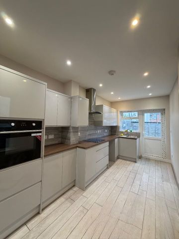 3 Bed Terraced House, Clinton Road, N15 - Photo 5