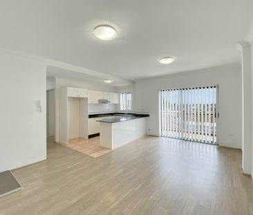 Perfectly Positioned 1 Bedroom Apartment! - Photo 1