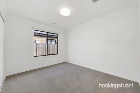 Great Family Home in Wallan - Photo 5