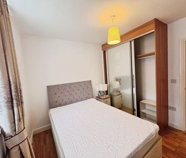 Penarth Road, CARDIFF - Photo 5