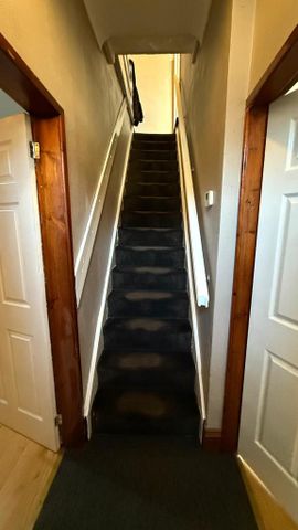 4 bedroom end of terrace house to rent - Photo 5