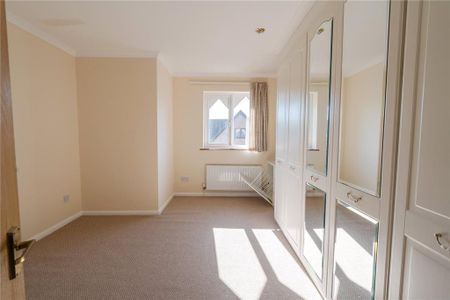 2 bedroom penthouse to rent - Photo 5