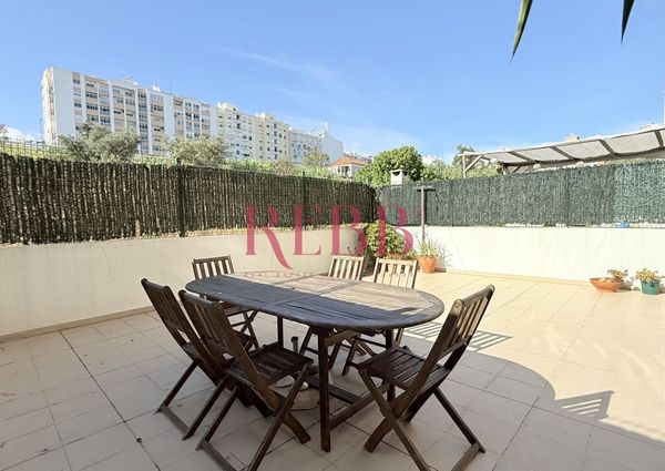 Apartamento T2 em Setúbal
