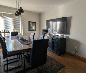 For Lease - 6638 Astro Court Unit# Upper, Mississauga, Ontario - Photo 2