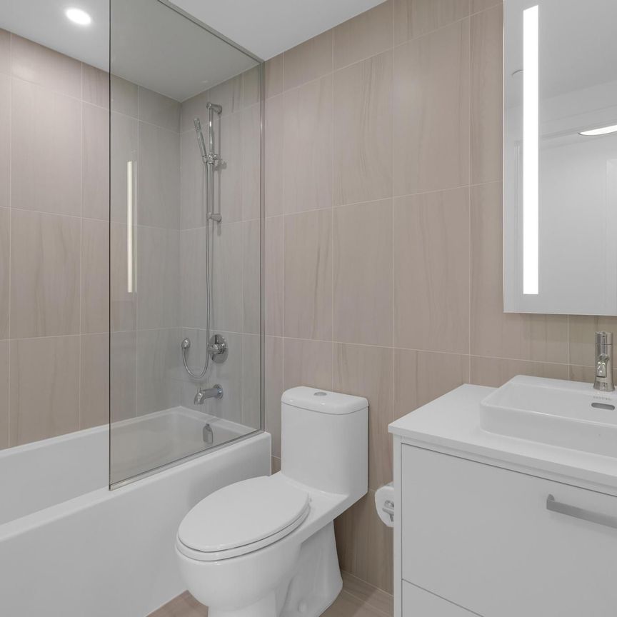 For Lease - 259 The Kingsway N/A Unit# 321, Toronto, Ontario - Photo 1