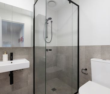 SIERRA One Bedroom + Study Apartment in prime location - Photo 5