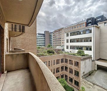 Appartement te huur in Brussel voor € 1.360 met 1 slaapkamer - foto 3