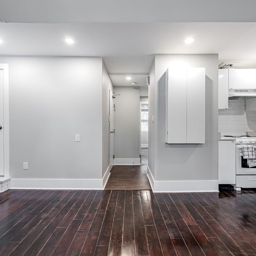 For Lease - 146 Howland Avenue, Toronto, Ontario - Photo 1