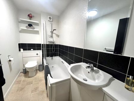 42 Goodhope Park, AB21 9NE, Aberdeen - Photo 4