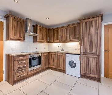 2 Gilnahirk Chase, Gilnahirk Crescent, Belfast, BT5 7SZ - Photo 5