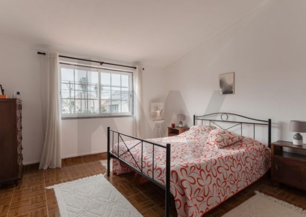 Moradia T5 em Setúbal