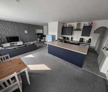 67a Seaview Road Wallasey CH45 4QW - Photo 1