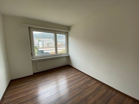 Attraktive 4-Zimmerwohnung in Geroldswil - Photo 3