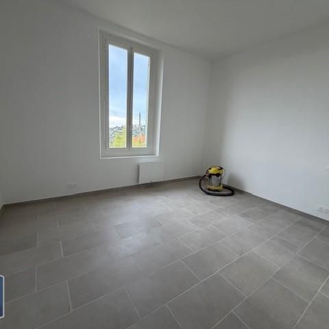 Location Appartement 3 pièces 74m² NICE 06100 - Photo 1