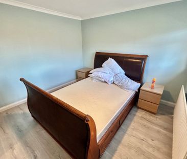 Helm Close - Photo 4