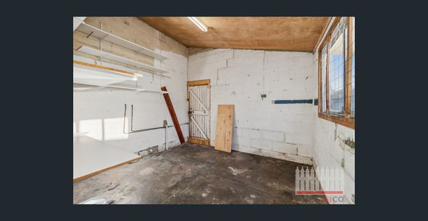 POWERED WORKSHOP WITH DRIVE THROUGH ACCESS! - Photo 1