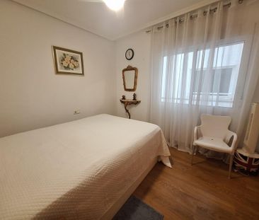 REF.7740 — Spacious 2-bedroom renovated apartment 500 m from the sea - Photo 5