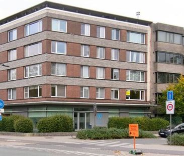 Appartement te huur in Wilrijk voor € 980 met 2 slaapkamers - Photo 2