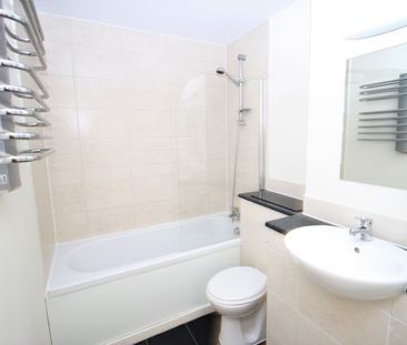 1 bedroom apartment to rent - Photo 2