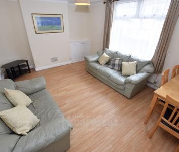 Langdale Road, Northampton, NN2 - Photo 1
