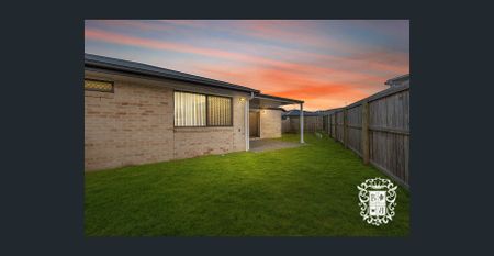 Peaceful and Convenient Living - Photo 3