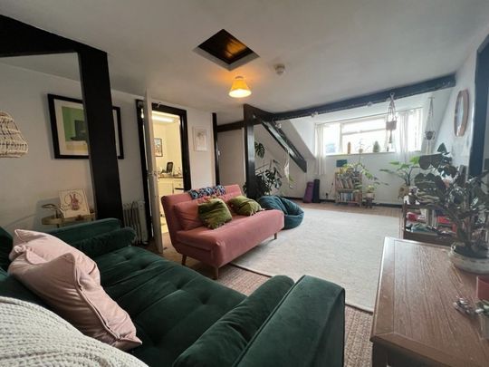 Burton Stone Lane, Burton Stone Lane - Photo 1