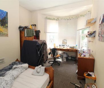 7 bedroom private hall to rent - Photo 5