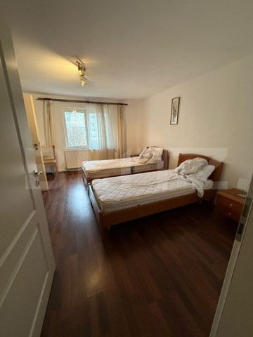 Casa de inchiriat, 10 camere, 300 mp, zona Spitalul Judetean - Fotografie 2