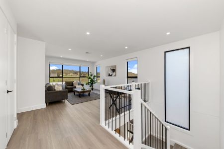 Family home with stunning view - Photo 5