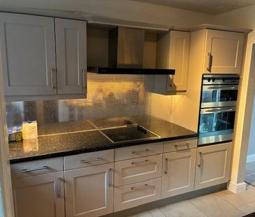 3 bedroom townhouse to rent - Photo 6