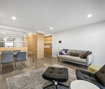Highend Living on Lonsdale - Fully Furnished - Photo 1