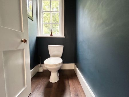 5 bedroom semi-detached house to rent - Photo 3