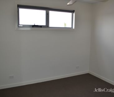 57 Primula Avenue, Brooklyn VIC 3012 - House For Rent | Domain - Photo 4