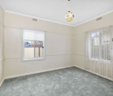 1229 Norman Street, Wendouree - Photo 5