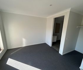 For Rent - Modern 3-Bedroom Home in Prime Tarneit Location! - Photo 5