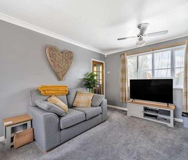 Ash Lane, Ambrosden, OX25 - Photo 5