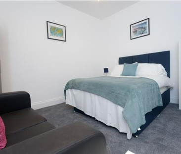 Coldcotes Avenue, Leeds - Photo 1