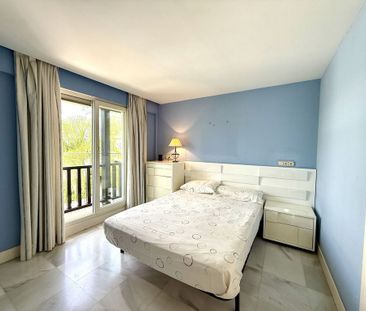 3 room luxury Villa for rent in Marbella, Andalusia - Photo 5