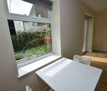 1 bed flat to rent in Romilly Road, Canton, CF5 - Photo 2