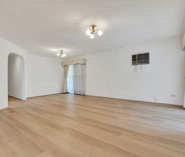 FOR LEASE: 1 Caper Court, Werribee - Photo 2