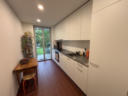 APPARTEMENT 3 PIÈCES À ZURICH - DISTRICT 3 SIHLFELD, MEUBLÉ, TEMPORAIRE - Foto 4