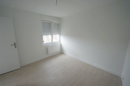 LOOS - APPARTEMENT - T2 - Photo 5