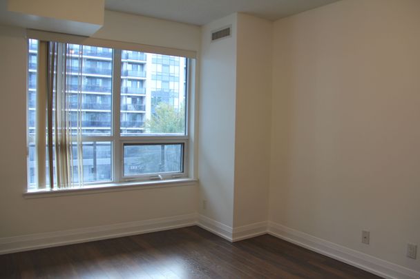 For Lease - 376 Highway 7 East N/A Unit# 510, Richmond Hill, Ontario - Photo 1