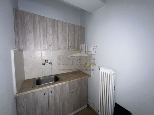 Studio/Γκαρσονιέρα για ενοικίαση Τριών Ναυάρχων - Άγιος Ανδρέας (Πάτρα) - Photo 1