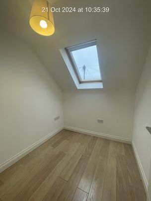 2 Bed Flat, Worsley Court, BS5 - Photo 1