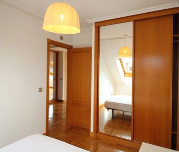 Piso de alquiler en Gijón - Corin Tellado, Viesques - Foto 3