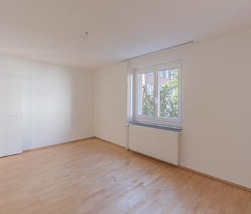 Sehr schöne 2.5 Zimmerwohnung zu vermieten - Photo 1