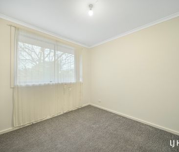 1 Napper Place, Charnwood ACT 2615 - House For Rent | Domain - Photo 5
